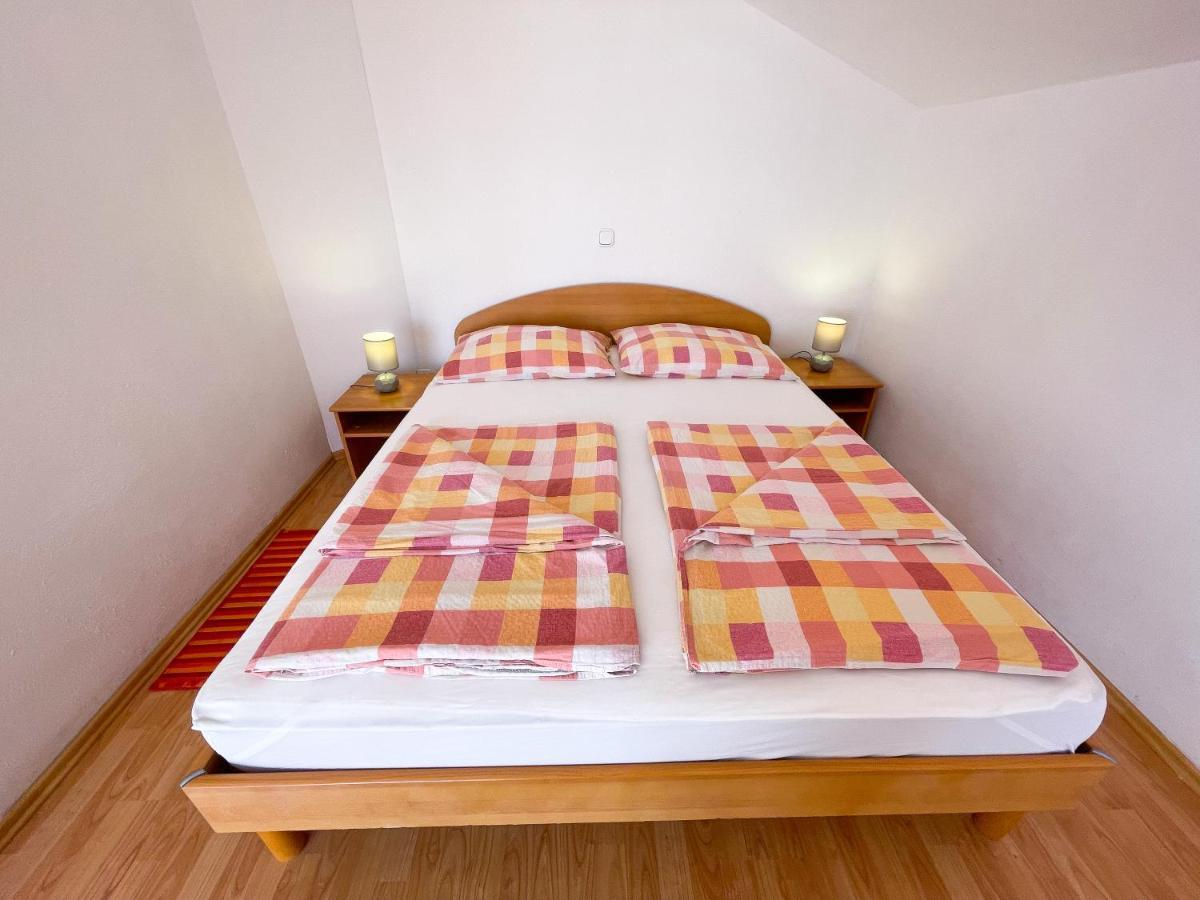 Apartmani Toni Dramalj Exteriér fotografie