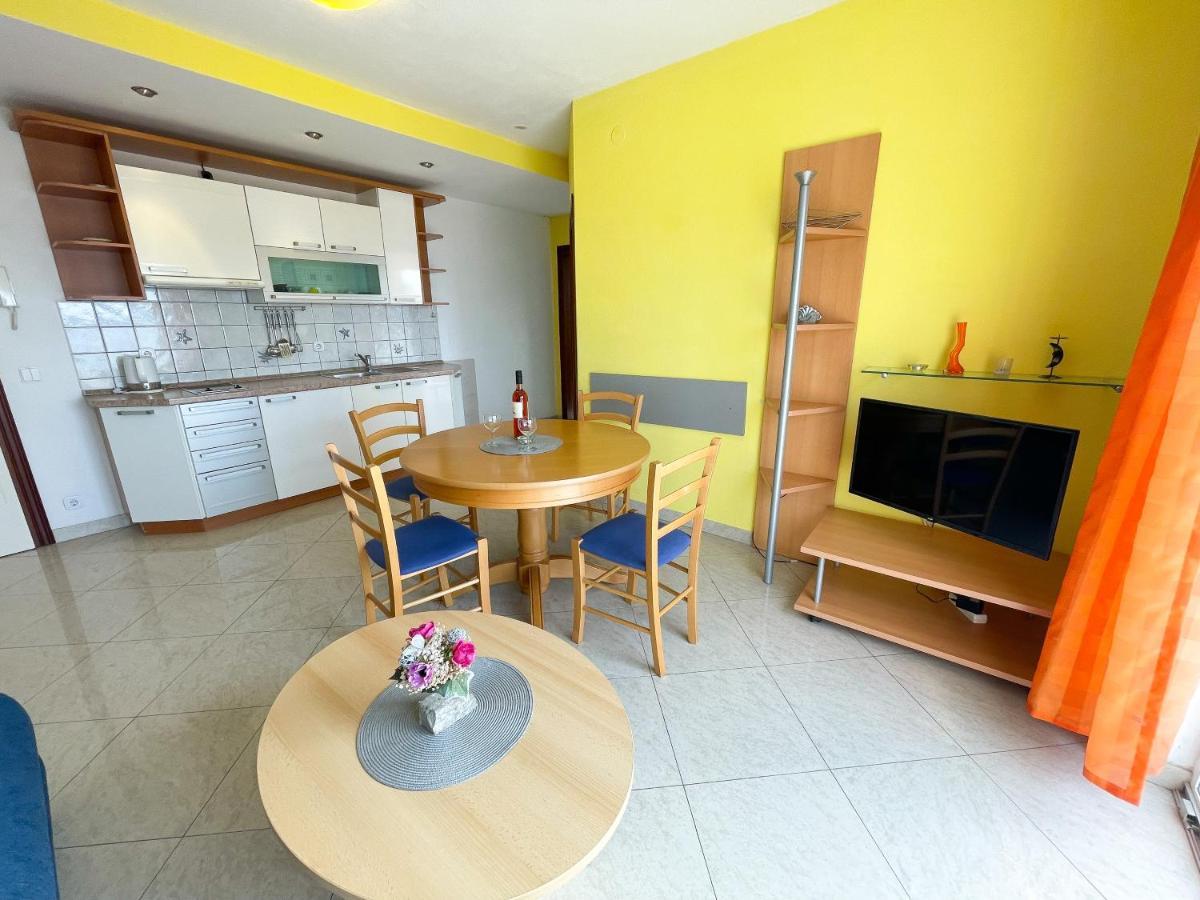 Apartmani Toni Dramalj Exteriér fotografie